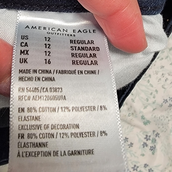 American Eagle Curvy Hi-Rise Dream Jegging - Picture 5 of 8